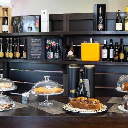 Hotel Hotel La Quercia 3*