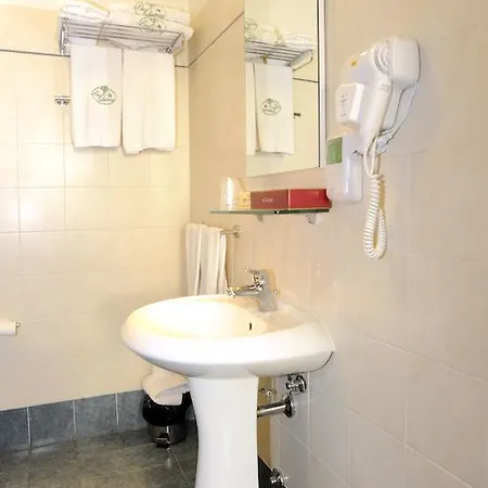 Hotel Hotel La Quercia 3*