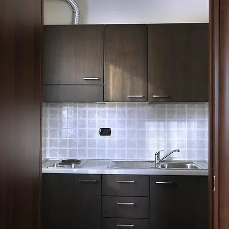 拉奎尔西亚酒店 3* 瓦尔蒙托内